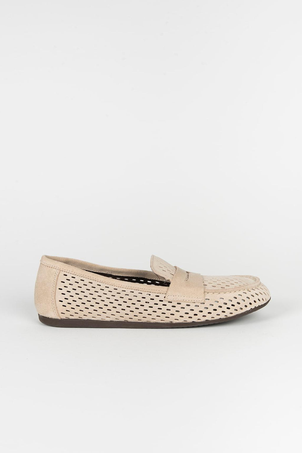 Perforated raw leather Tabi loafer | Rivera