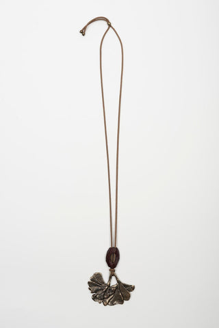 Collar Gineva Latón