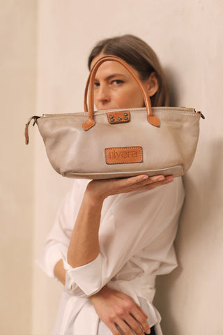Arenzo beige bag