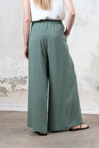 PANTALON GOMA VERDE