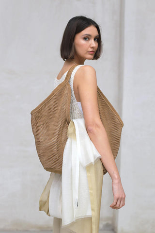 Bolso Nara camel calado